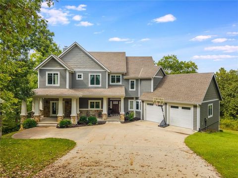 10750 NW Meadow Lane Circle Parkville MO 64152