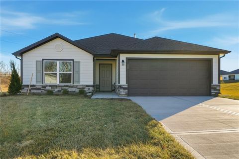 637 W Bluebird Street, Gardner, KS 66030 - MLS#: 2619099