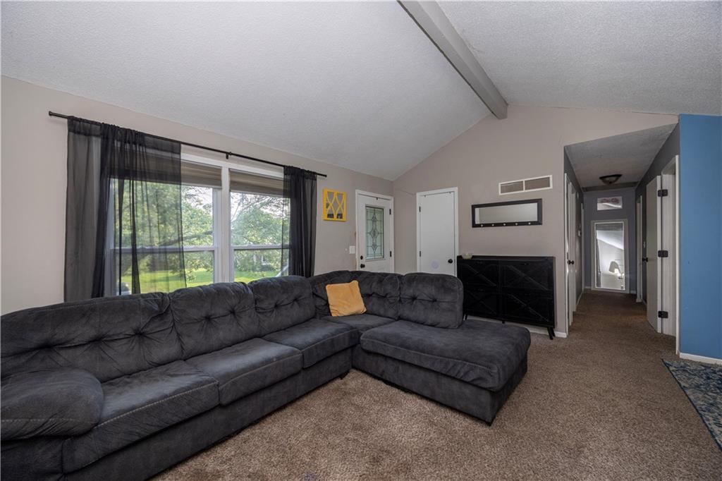 804 NE 104TH Terrace
