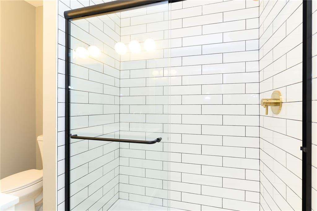 Olathe, Kansas 66061, United States, 3 Bedrooms Bedrooms, ,2 BathroomsBathrooms,Residential,Pending,196519