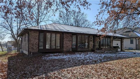 1408 Country Club Drive, Pleasant Hill, MO 64080 - MLS#: 2591039