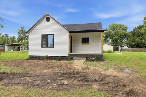MLS: 2624042