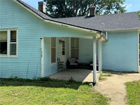 507 Santa Fe Street, Leavenworth, KS 66048 - MLS#: 2563413