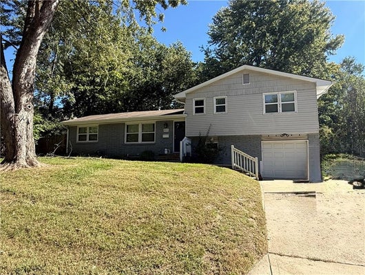 8003 CHARLOTTE ST, KANSAS CITY, MO 64131 - Image b005d36cb49e488903fd596415c81e7c/332363930