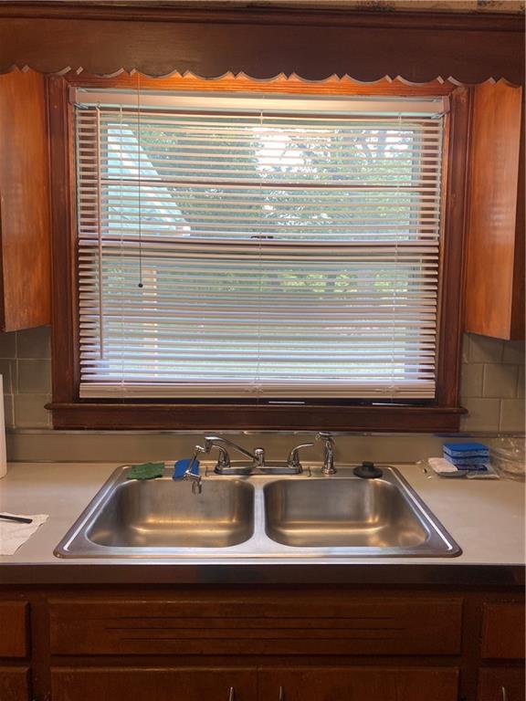 Independence, Missouri 64052, United States, 2 Bedrooms Bedrooms, ,1 BathroomBathrooms,Residential,Active,226439