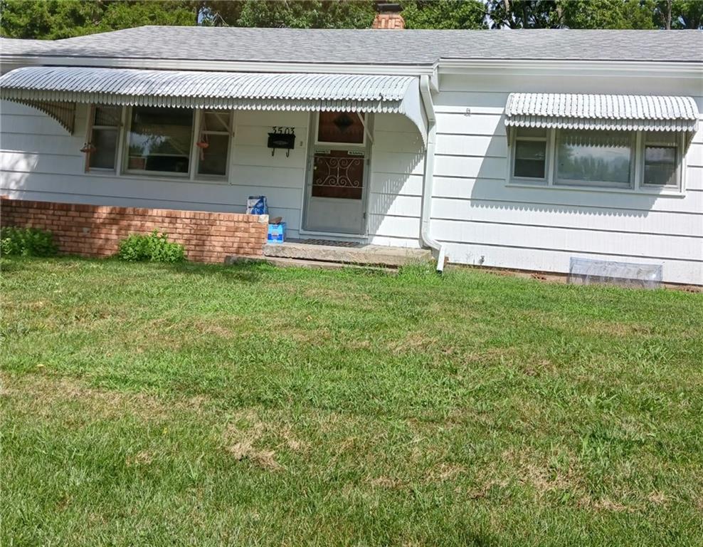 Independence, Missouri 64052, United States, 2 Bedrooms Bedrooms, ,1 BathroomBathrooms,Residential,Active,226439