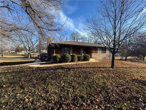124 Locust Street Nortonville KS 66060