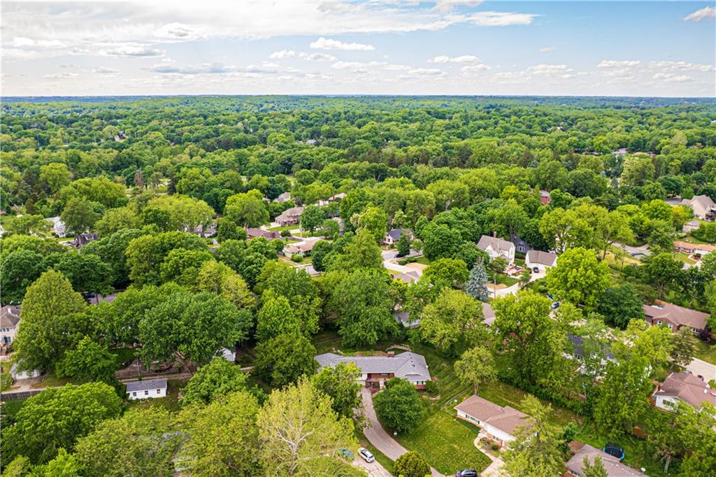 St Joseph, Missouri 64506, United States, 4 Bedrooms Bedrooms, ,3 BathroomsBathrooms,Residential,Pending,141615