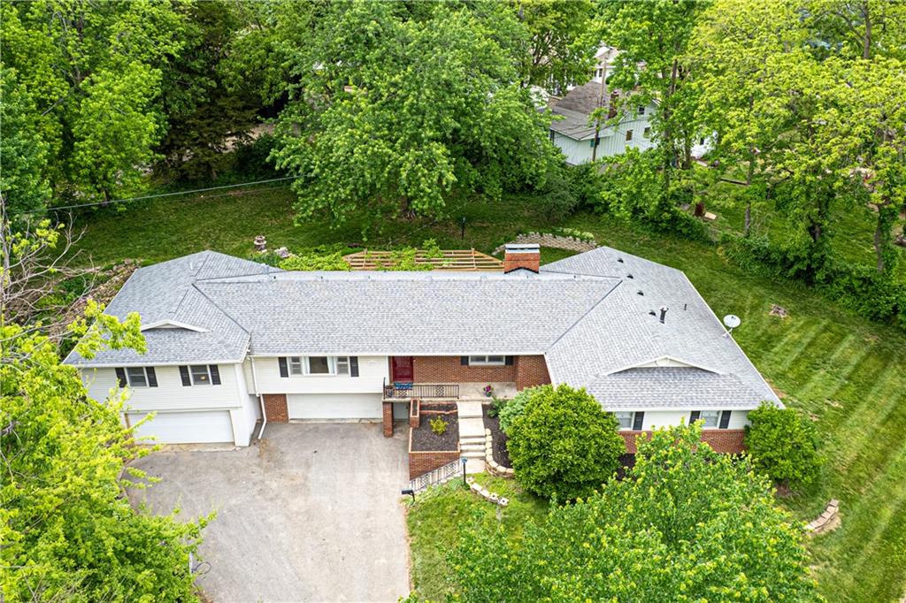 St Joseph, Missouri 64506, United States, 4 Bedrooms Bedrooms, ,3 BathroomsBathrooms,Residential,Pending,141615