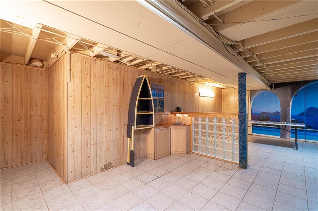 St Joseph, Missouri 64506, United States, 4 Bedrooms Bedrooms, ,3 BathroomsBathrooms,Residential,Pending,141615