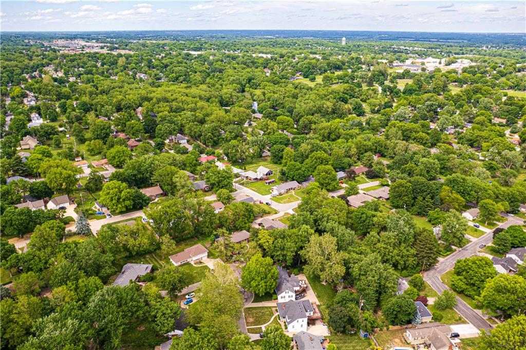 St Joseph, Missouri 64506, United States, 4 Bedrooms Bedrooms, ,3 BathroomsBathrooms,Residential,Pending,141615