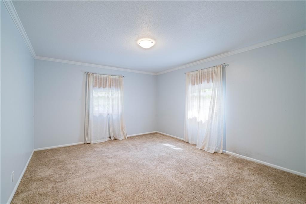 St Joseph, Missouri 64506, United States, 4 Bedrooms Bedrooms, ,3 BathroomsBathrooms,Residential,Pending,141615