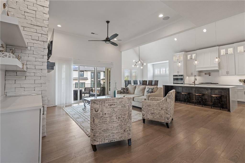 2428 W 177th Street