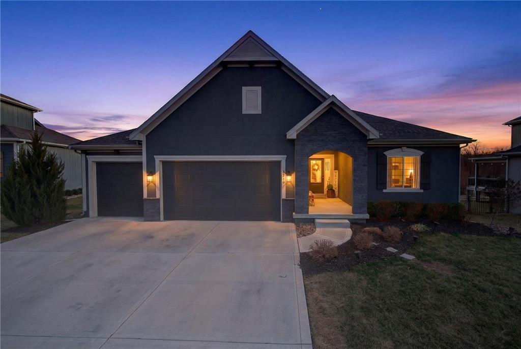 3213 SE Mill Creek Lane