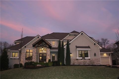 14615 Linden Street Overland Park KS 66224