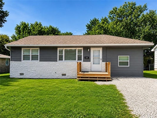 303 S WASHINGTON AVE, KNOB NOSTER, MO 65336 - Image b0d64e40241fdda057ee5ba2c98b968b/970363008