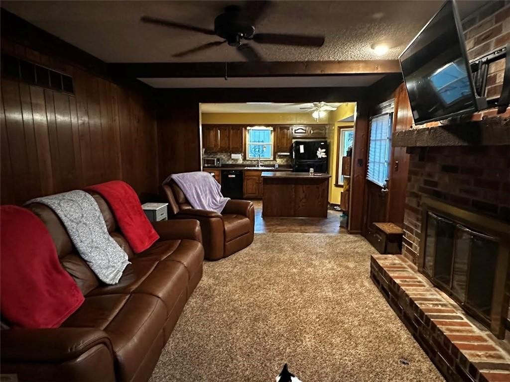 Photo of 908 N Forest Lane Lane, Liberty, MO 64068 (MLS # 2587981)