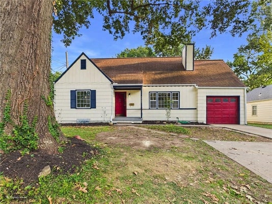 5311 W 55TH ST, ROELAND PARK, KS 66205 - Image b0eca6b315a148da6f9bfba856e2ae9f/3140532977