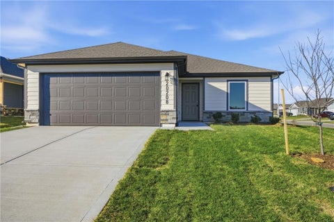 Photo of 20313 W 195th Street, Spring Hill, KS 66083 (MLS # 2636663)