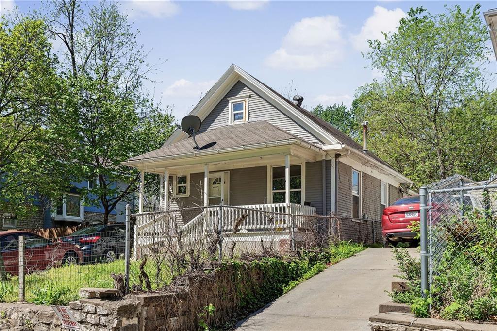 1632 Topping Avenue