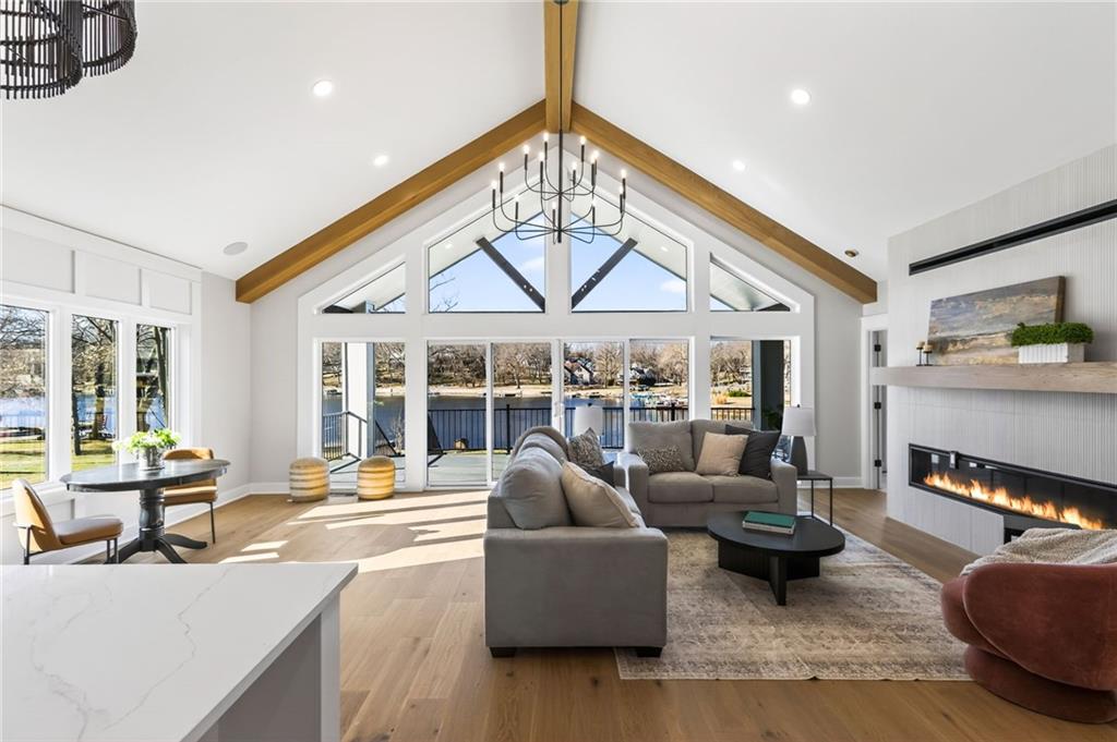 8310 NW Forest Drive