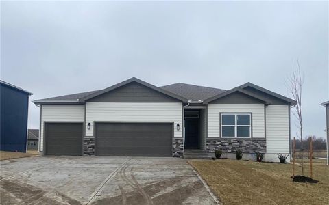 18615 W 193rd Street Spring Hill KS 66083