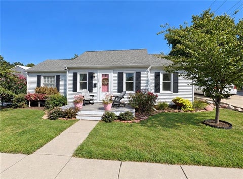 Photo of 215 W Jenkins Street, Maryville, MO 64468 (MLS # 2640838)