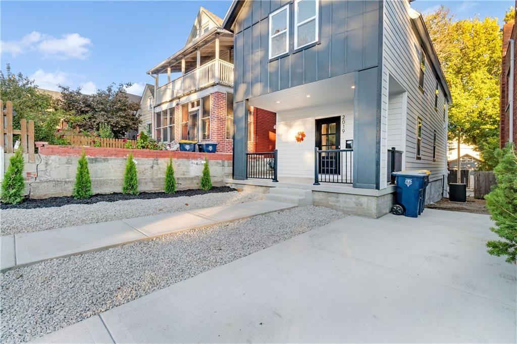 2019 Summit Street