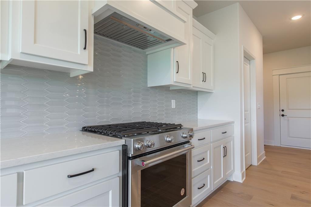 9871 Promenade Drive