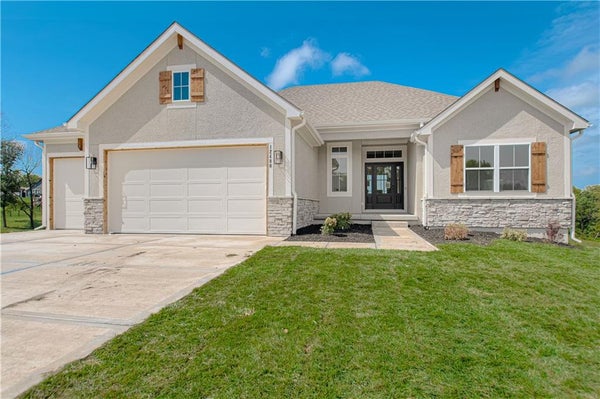12480 APPALOOSA ST, PLATTE CITY, MO 64079 - Image b14efd4a2d6d20f9cc6282cd35f94e3b/2984695940