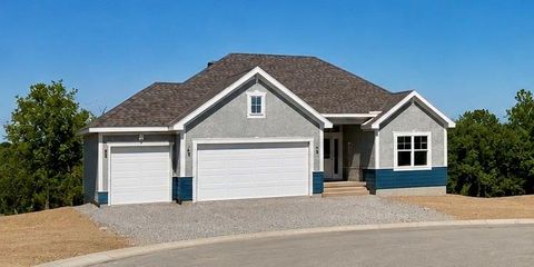 Photo of 12480 Appaloosa Street, Platte City, MO 64079 (MLS # 2627182)