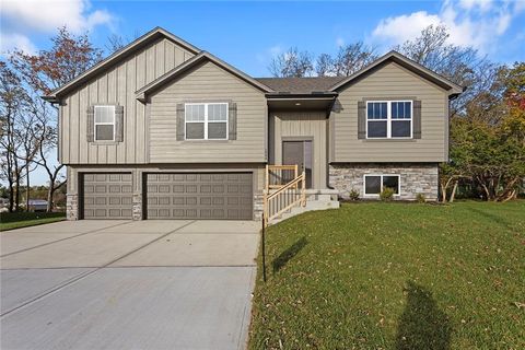 1344 N Holland Court, Independence, MO 64056 - #: 2574637