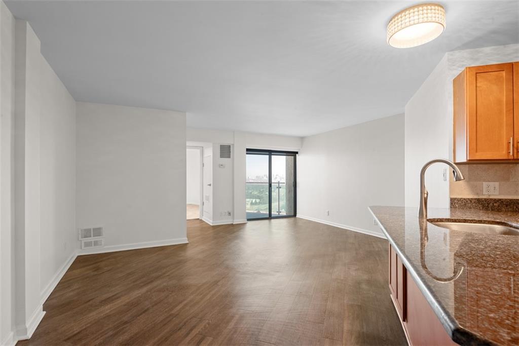 3838 Rainbow Boulevard 1501