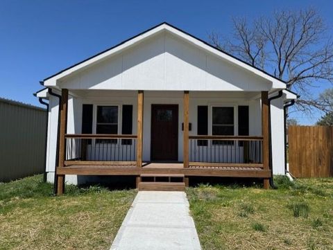 321 E 5th Street, Cameron, MO 64429 - MLS#: 2519879