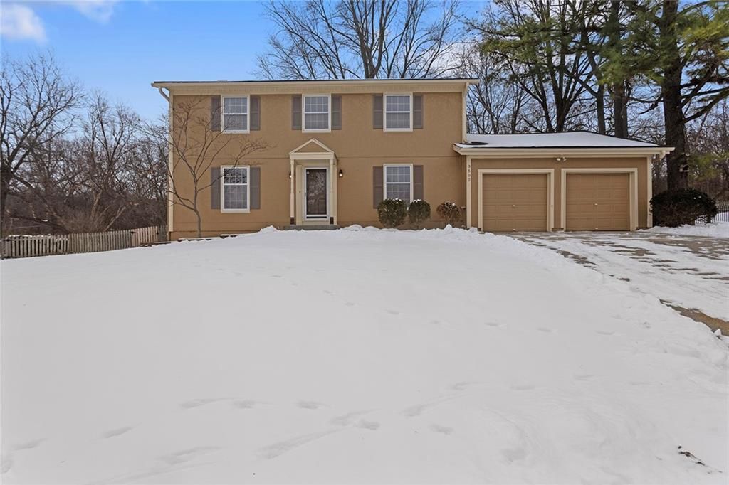 Photo of 3502 Alpine Court, Lees Summit, MO 64064 (MLS # 2598488)