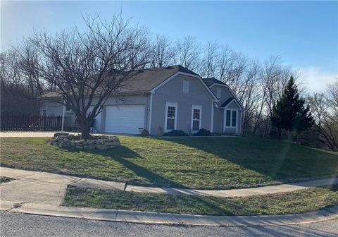 2224 NE 158th Street Smithville MO 64089