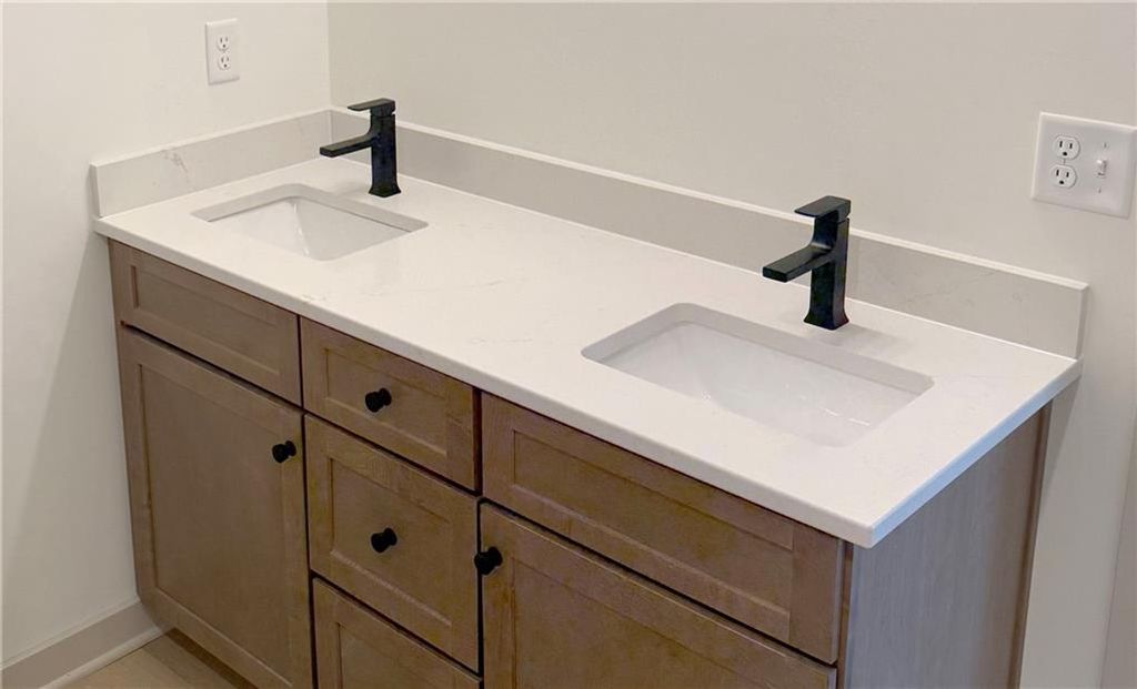 Photo of 1705 Johnston Street, Liberty, MO 64068 (MLS # 2594663)