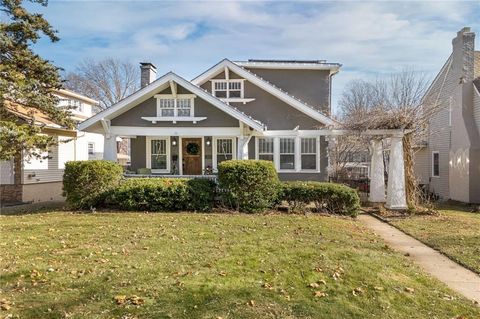 2215 Eugene Field Avenue St Joseph MO 64505