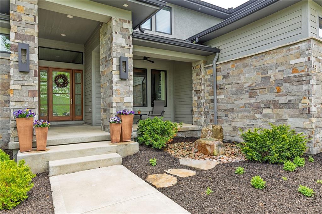 25075 W 105th Terrace