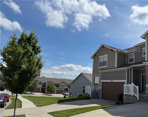 Photo of 7401 Aaron Street, Parkville, MO 64152 (MLS # 2628380)