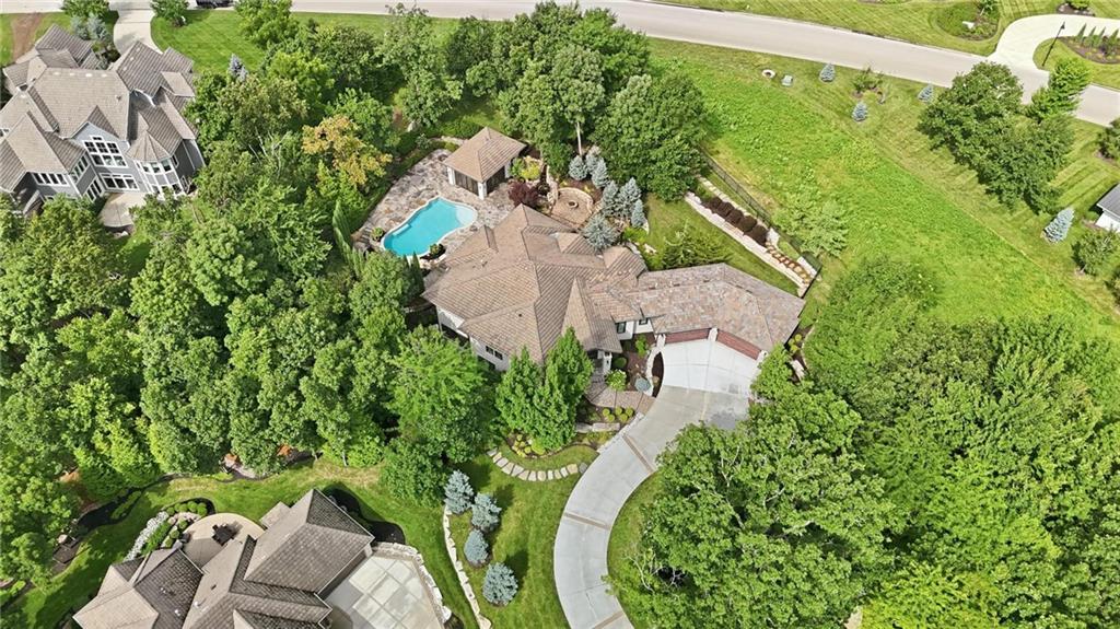 100 Dunhill Court