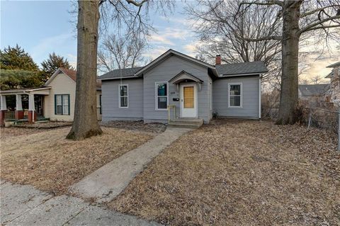 659 Middle Street, Leavenworth, KS 66048 - MLS#: 2602627