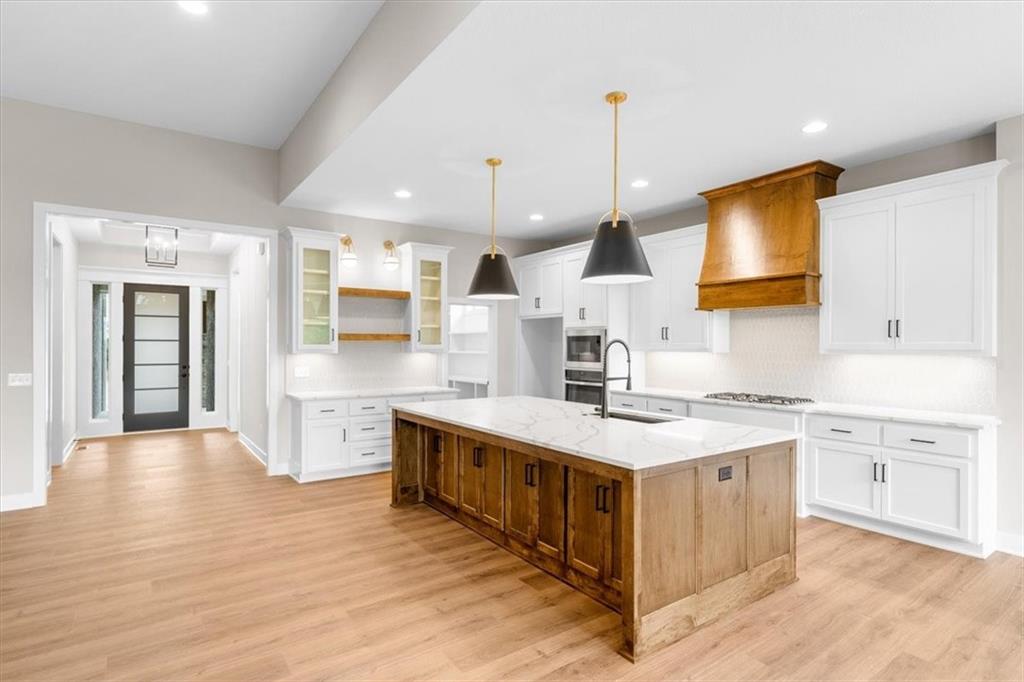 5110 NW Montebella Drive