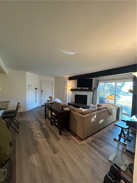 8133 Holmes Road 101