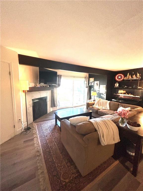 8133 Holmes Road 101