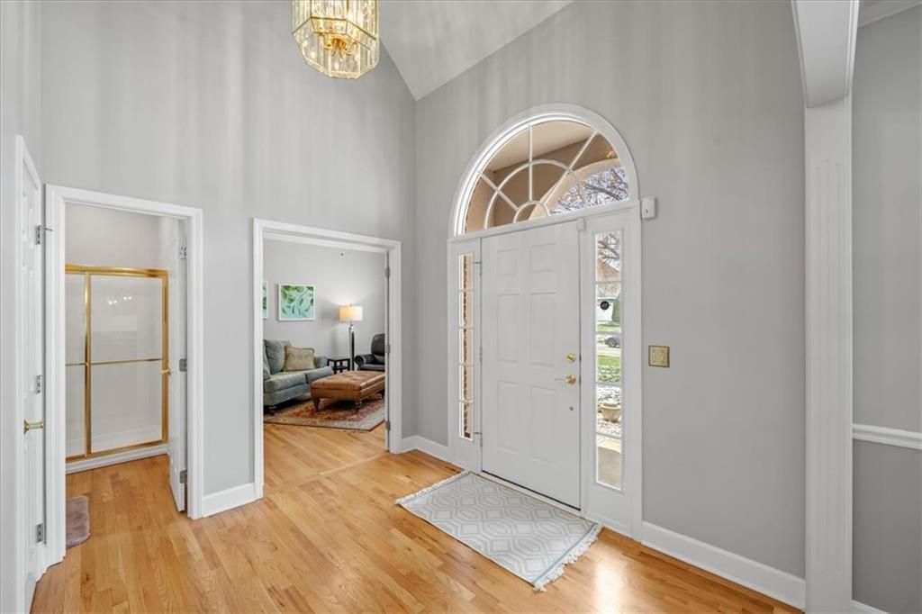 Photo of 704 NE Ashmont Place, Lees Summit, MO 64064 (MLS # 2606777)