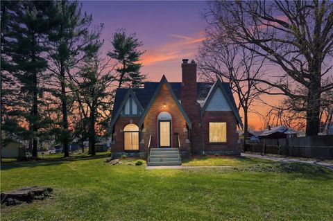9621 E 33rd Street S, Independence, MO 64052 - #: 2604489