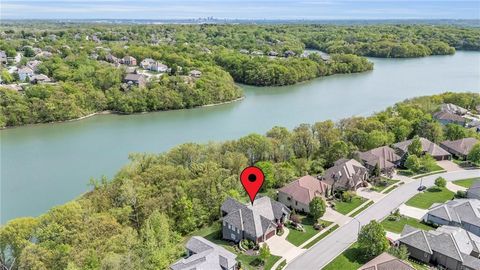 6325 Edgewater Drive Parkville MO 64152