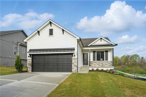 2437 NW Sunnyvale Court, Blue Springs, MO 64015 - MLS#: 2543195