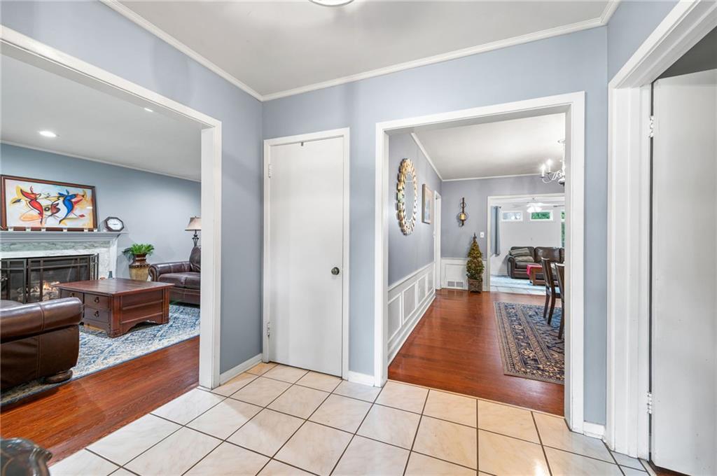5307 Pawnee Lane